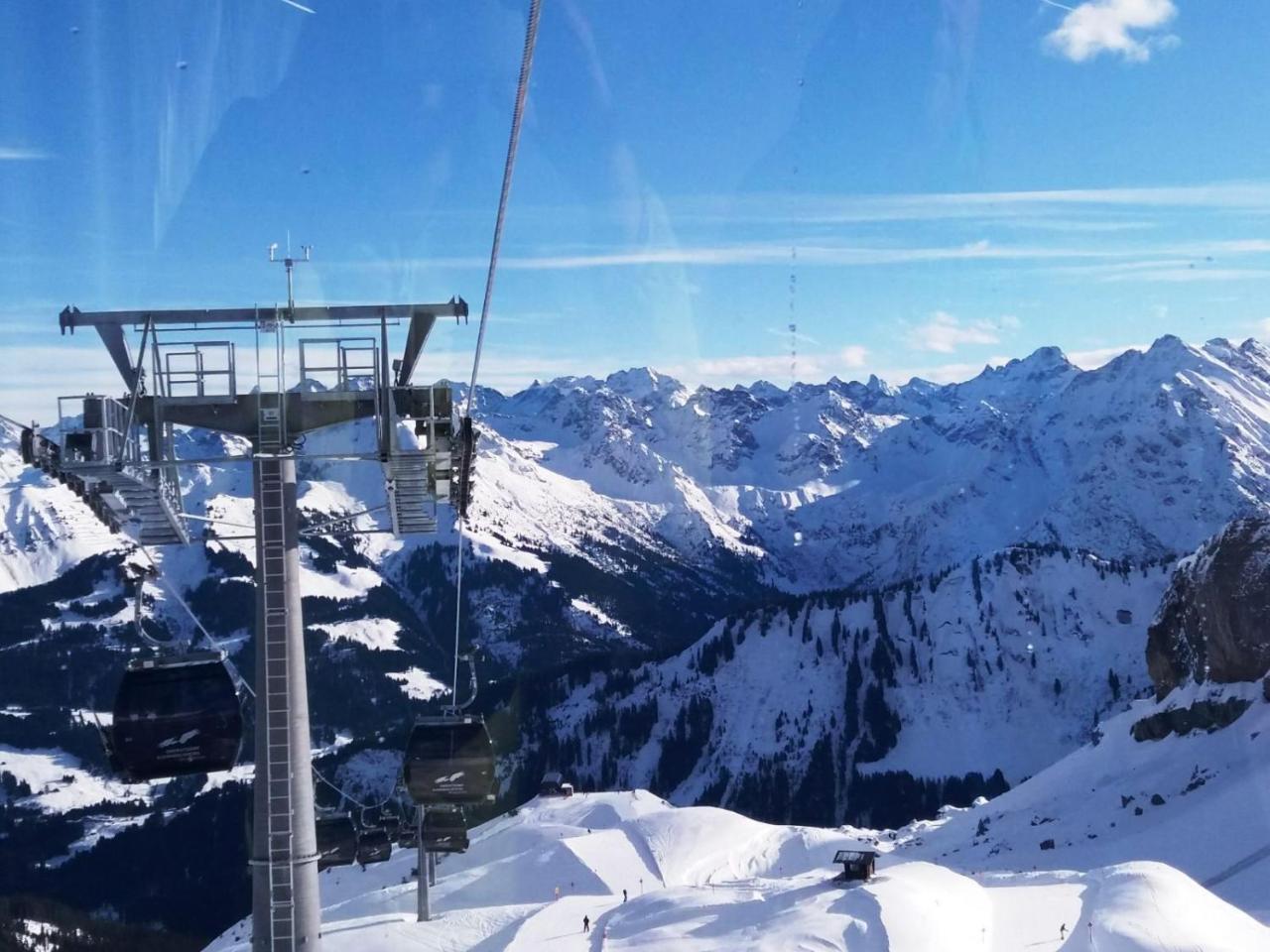Gaestehaus Schuler Riezlern Exteriör bild